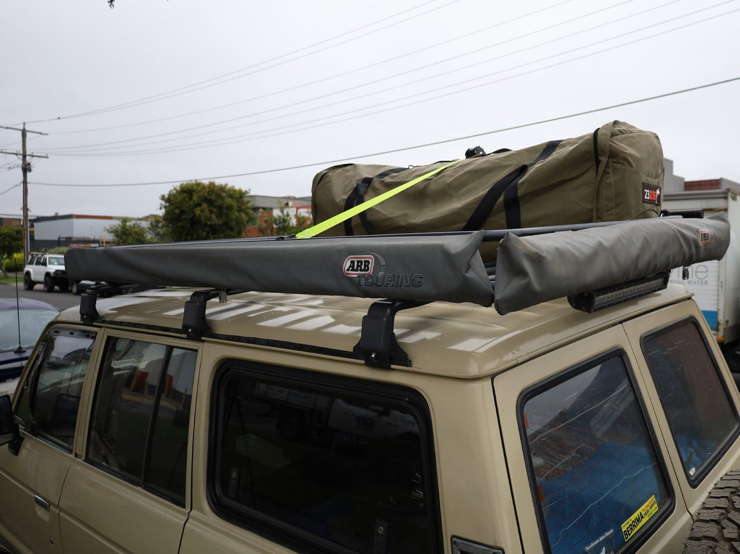 Pair of Retractable Ratchet Straps 25mm Wide 3.6m Long - RW06